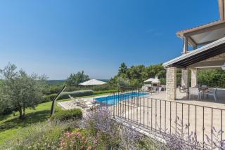 Villa Sterpazzi for 8 people near Poreč with 38 m2 heated pool, sea view & wellness - Višnjan - 3