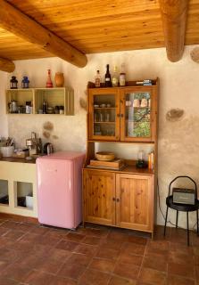 Cabanon insolite au coeur de la Provence - 1