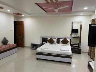 Jeevan Village Resort - Mahabaleshwar - 4
