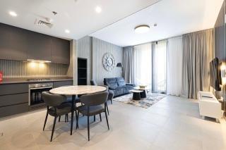 1BR The Modern Al Jada Home by Blue Cloud Holidays - 6