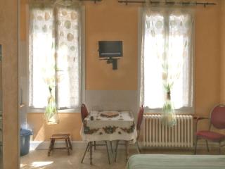 Studio confortable à Néris-les-Bains de 20 m² - Néris-les-Bains - 4