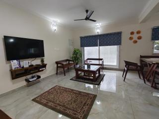7Elysee Homestay - Best 2BHK Premium Homestay "Emerald" Thrissur - Trichūr - 5