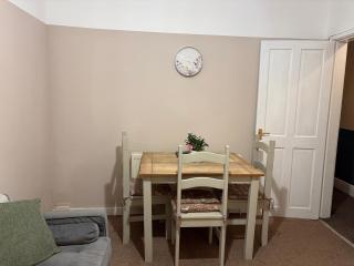 Mayfield House - 6