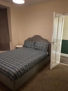 Mayfield House - 3