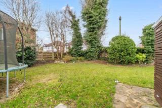 Studio Cottage With Shared Garden - 3Min to Bus Stop - Manchester - 6