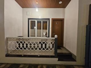 Aarya Inn - Srīvardhan - 1