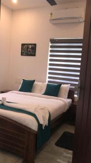 The Vogue Luxury Private Villa Athirapilly - Athirappilly - 3