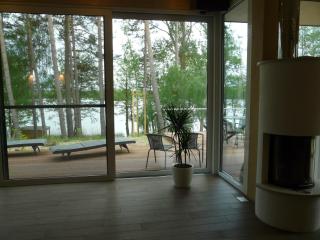 Luxus-Ferienhaus direkt am See, naturnaher Komfort in modernem Stil - Lychen - 5