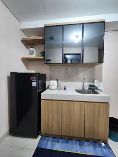 Spacious Comfortable Apartemen South Surabaya - 4