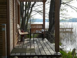 Luxus-Ferienhaus direkt am See, naturnaher Komfort in modernem Stil - Lychen - 2