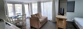 Oak Tree Rooms LTD - Brockenhurst - 2