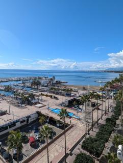 Waterfront in Heart of Paseo Maritimo - Marbella! - Marbella - 7