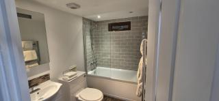 Oak Tree Rooms LTD - Brockenhurst - 8