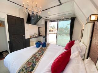 Exclusive Bungalow Near Swiming Pool At Kohchang Resort - 4