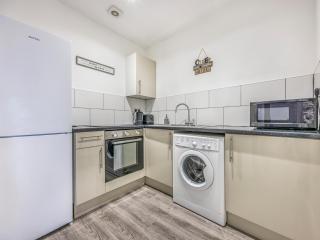 Stylish Studio Apartment - 5