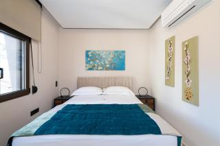 Aunt Malama's Place - 1