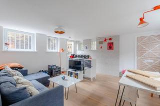 Convenient 1 Bedroom Apartment in Dalston - 2