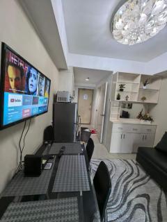Athalia's Pad at Sea Residences - Manila - 6