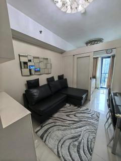 Athalia's Pad at Sea Residences - 3