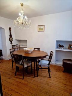 Large Victorian Townhouse - 2