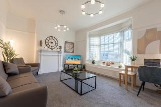 Richmond Retreat - Luxurious and comfortable spacious 2 floor apartment - 7