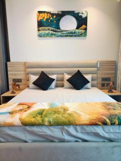 Enjoy elegant city view Supernova with The Lockwoods - 7