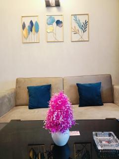 Enjoy elegant city view Supernova with The Lockwoods - 2