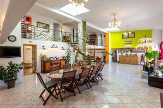 Loft d'exception 350m2 spacieux et lumineux avec piscine à 15 min de la mer - 3