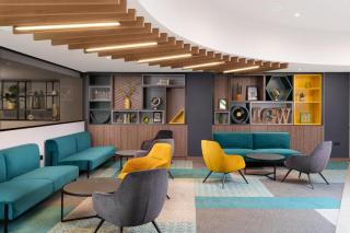 Holiday Inn London Gatwick - Worth by IHG - 8