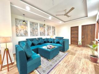 3BHK GoodVibes in Kasauli I swimming pool & Lawn I By Kasauli Vista - Kasauli - 9