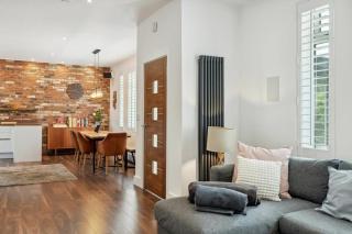 House on the Hill - Bearsden - 1