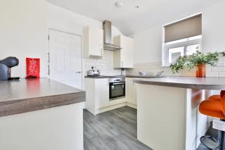 Stunning Central 3 Bed Duplex in Pontcanna - Cardiff - 7