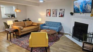 North Columbus Townhouse - Central, Updated, Fireplace - Columbus - 5