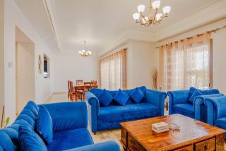 Luxurious Vacation Villa with Private Pool - Ras al-Khaimah - 7