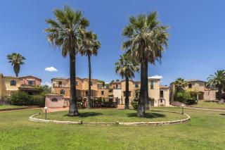 Tropical Residence In Santa Margherita Di Pula - 8