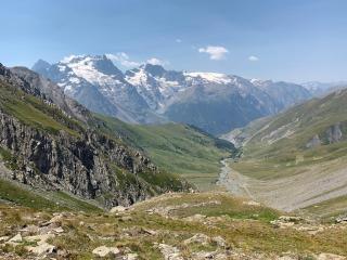 Mountain Escape, Spacious 2 Bedrooms in La Meije - La Grave - 4