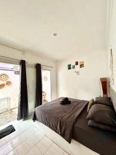 White sandat guest house - Ubud - 7