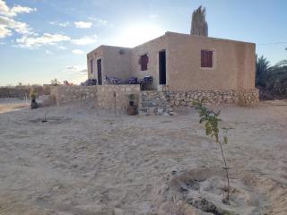 Siwa Tarriott eco lodge hotel - ‘Izbat Mushandid al Kabīrah - 8