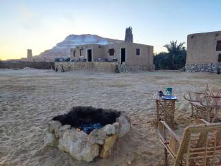 Siwa Tarriott eco lodge hotel - ‘Izbat Mushandid al Kabīrah - 1