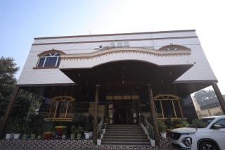 Hotel Sheetal Regency,Near Janambhumi - Mathura - 3