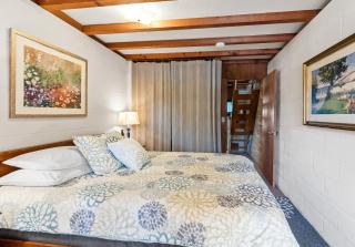 Serenity Beach, just steps from the beautiful shores of Lake Michigan - West Olive - 7