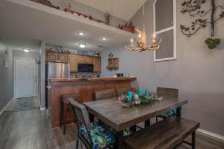 2BR Village At Indian Point 711 near SDC-Free Tickets Daily up to $500 Value - Branson - 5