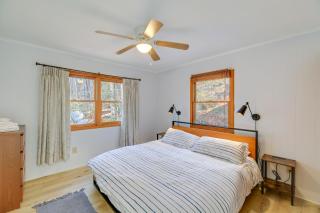 Blue Ridge Mountains Cabin with Community Pool! - 2