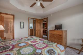 2BR Village At Indian Point 1007 near SDC-Free Tickets Daily up to $500 - Branson - 2