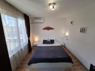 3 Rooms Apartment, Top Center, 1st Floor, AUBG, WiFi, PC i5 SSD, Tablet, SmartTvBox, 3 LED TVs 200 Channels, Long Terrace, Self-Easy-Late Check-in, Stay Before Greece - Blagoevgrad - 7