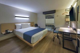City Express by Marriott Tijuana El Florido - Tijuana - 9