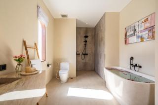 CASA ARENA 2 Central Canggu - 3