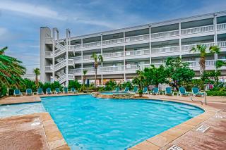 Seawall Beach View - Galveston - 5