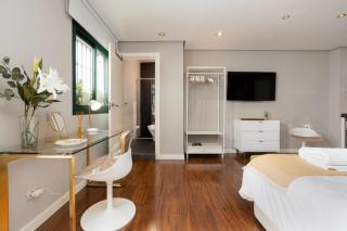 Cathedral Suites II -Plaza del Obispo - Málaga - 3