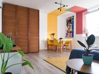 Ultracentral cozy art apartment - Bacău - 8